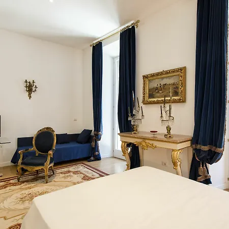 Amazing Vittoriano Apartment